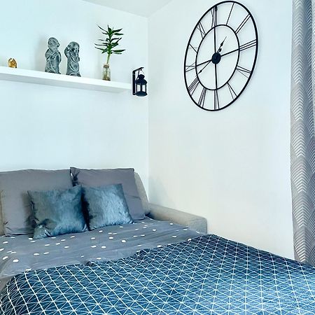 Appartement En Centre-Ville Bussy-Saint-Georges Buitenkant foto